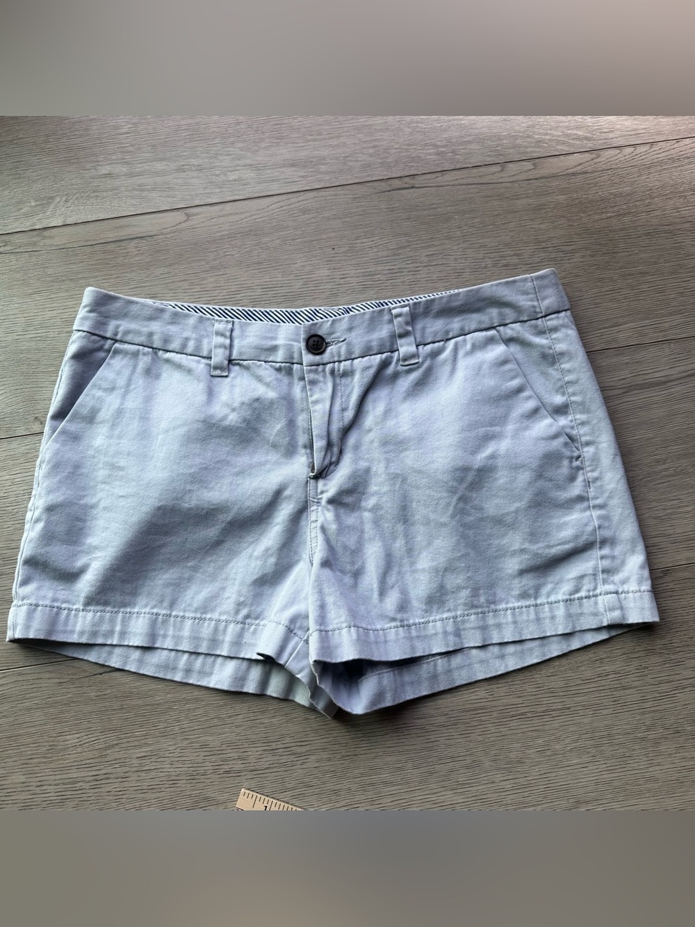 Merona Women’s Chino Shorts Size 10 Light Gray 100% Cotton Cuffed Casual